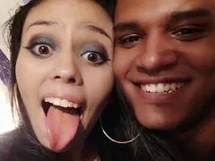 Ondeugende bahian vriendin deep throating